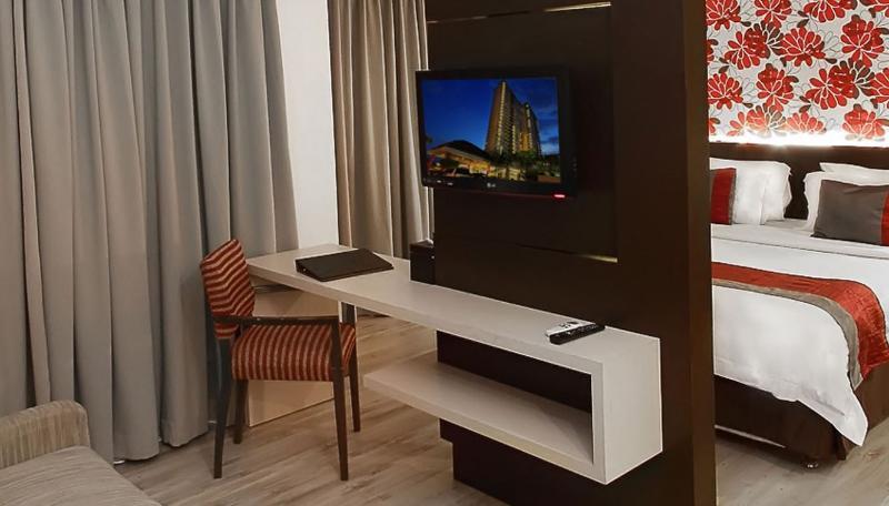 Apartemen 1 Bedroom Solo Paragon Surakarta Eksteriør billede